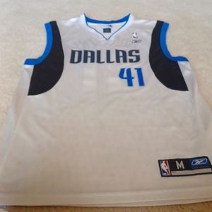Dallas Mavericks Nowitzki Jersey